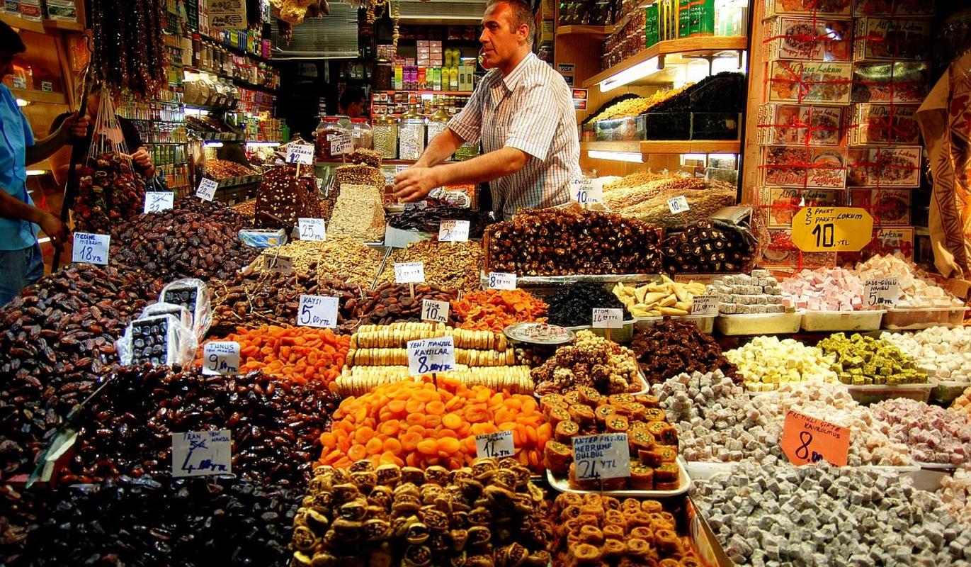 Αν αύριο ξύπναγα… Τουρκάλα πώς θα ήταν; Tips για… Έλληνες του 2012, από την Κωνσταντινούπολη Album | The Food & Leisure Guide