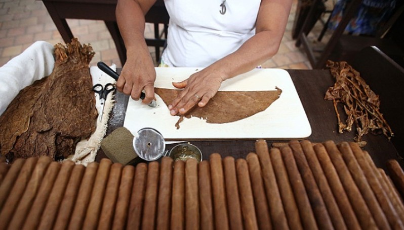 porto elounda cigar event | The Food & Leisure Guide