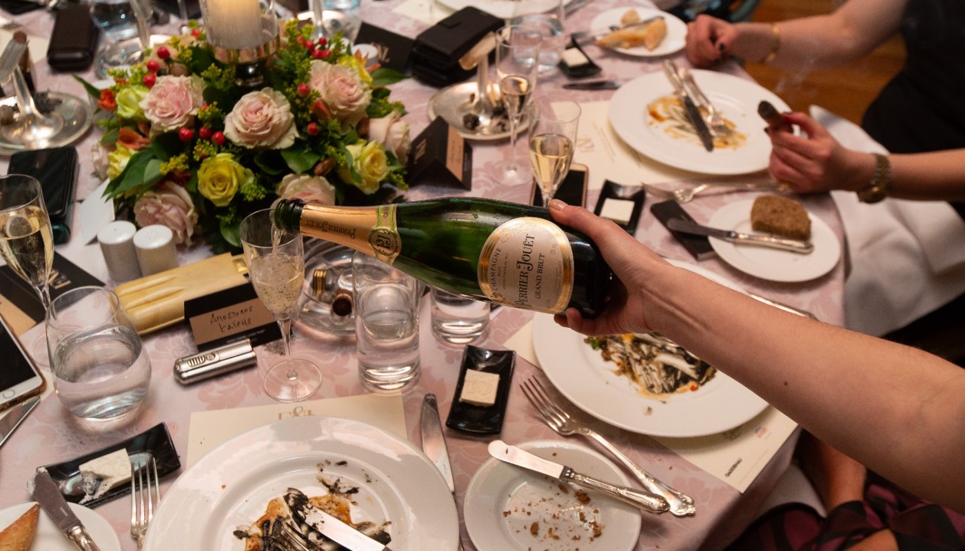 seafood & champagne cigar dinner Alexander`s | The Food & Leisure Guide