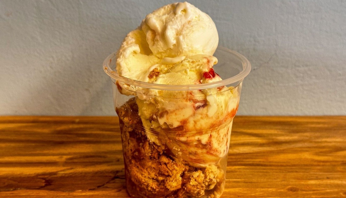 Ο ΑΠΟΛΑΥΣΤΙΚΟΣ ΚΟΡΜΟΣ ΜΕ ΠΑΓΩΤΟ ΣΤΟ DOLCE FAR NIENTE | Βρώμικα Μυστικά