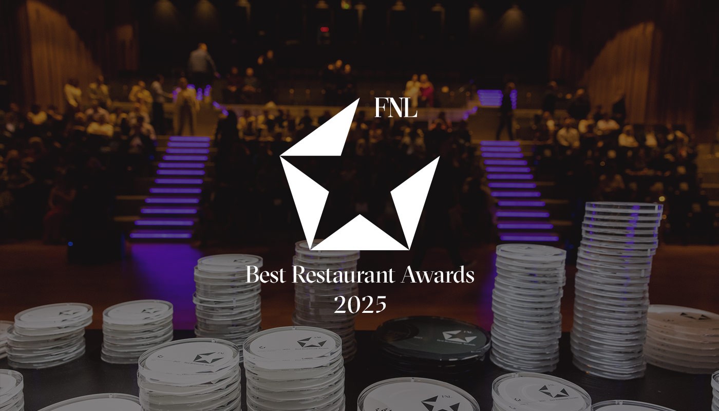 FNL BEST RESTAURANT AWARDS 2025: ΠΛΗΣΙΑΖΕΙ Η ΩΡΑ ΤΗΣ ΛΑΜΠΕΡΗΣ ΤΕΛΕΤΗΣ ΑΠΟΝΟΜΗΣ! | Θέματα