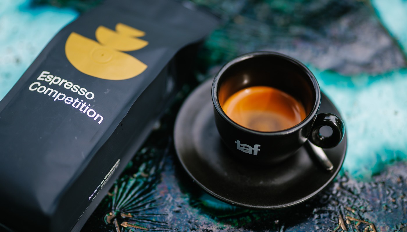 champagne cigar brunch beefbar | The Food & Leisure Guide