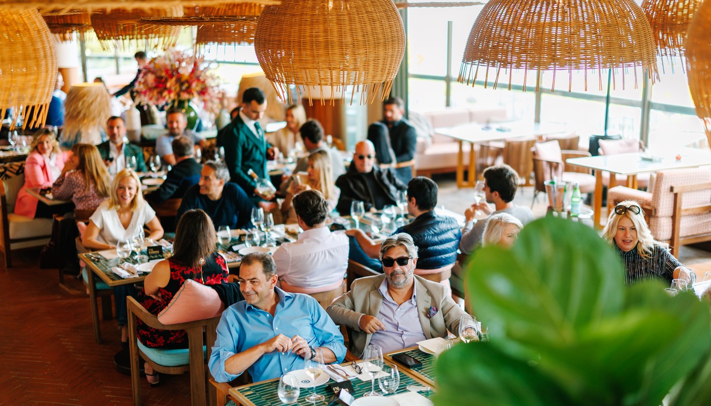 champagne cigar brunch beefbar | The Food & Leisure Guide