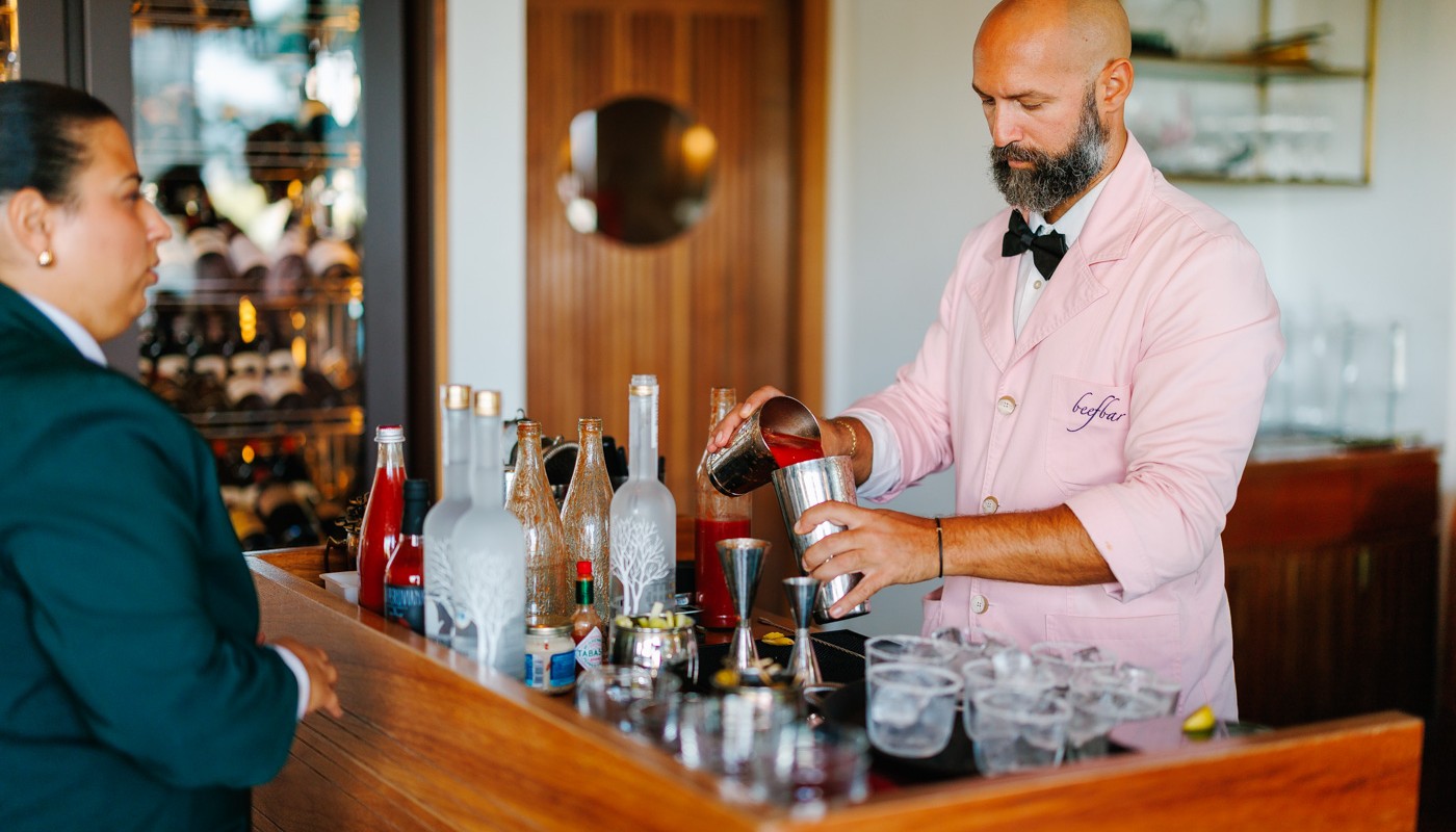 champagne cigar brunch beefbar | The Food & Leisure Guide