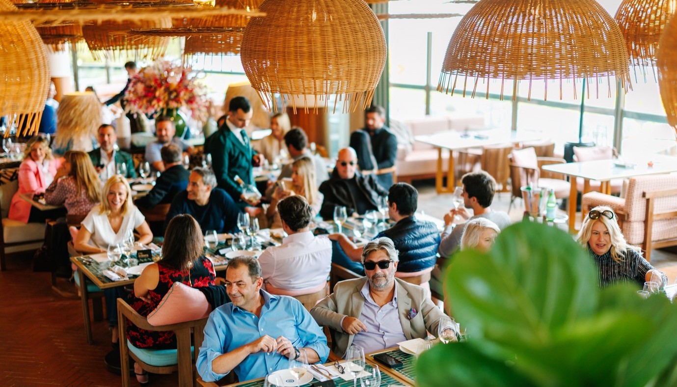 champagne cigar brunch beefbar | 