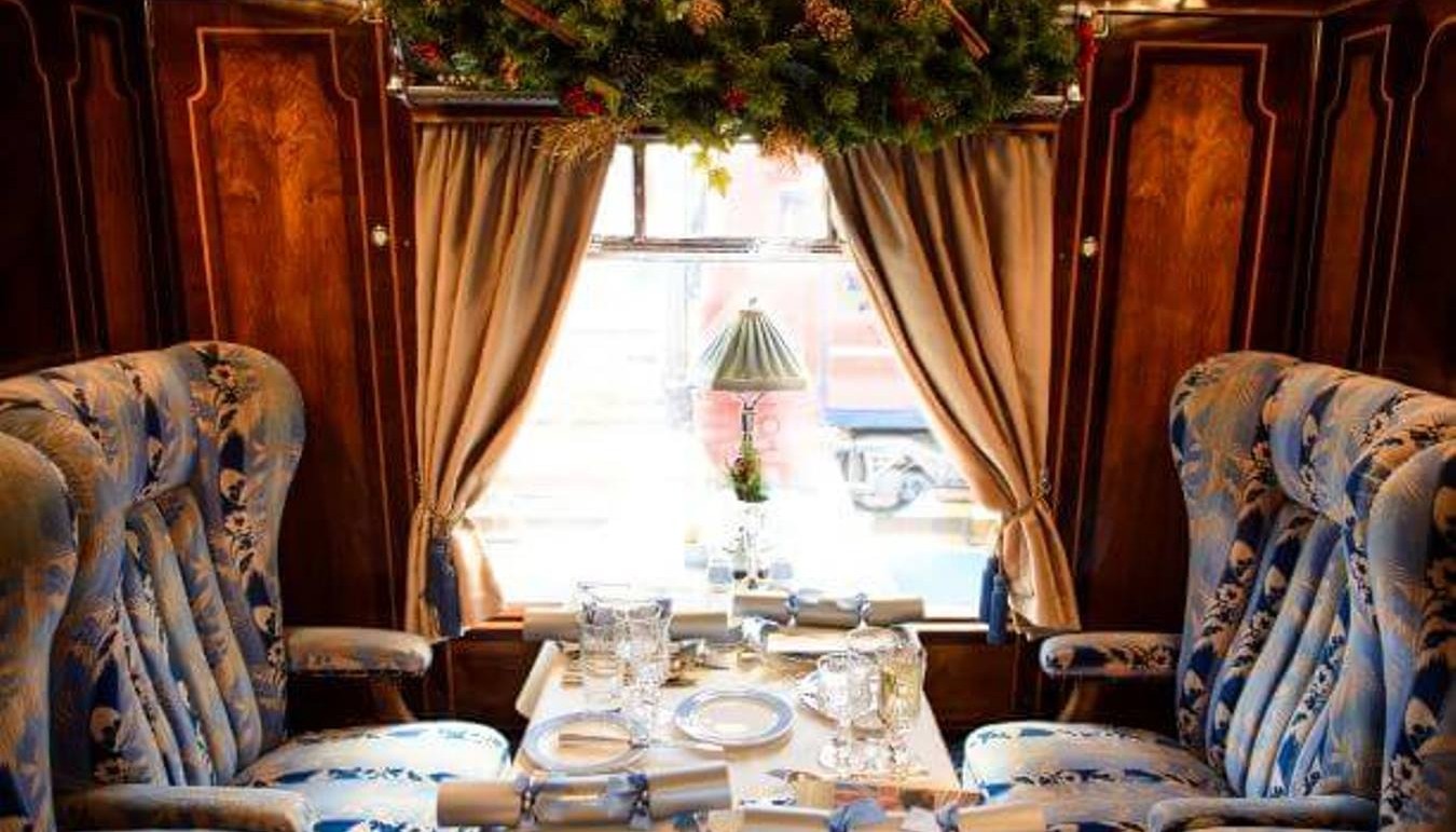 ΜΙΑ ΕΝΑΛΛΑΚΤΙΚΗ, ΥΠΕΡΟΧΗ ΙΔΕΑ ΓΙΑ ΤΟ ΔΕΙΠΝΟ ΤΗΣ ΠΡΩΤΟΧΡΟΝΙΑΣ ΣΤΟ ΛΟΝΔΙΝΟ | Θέματα