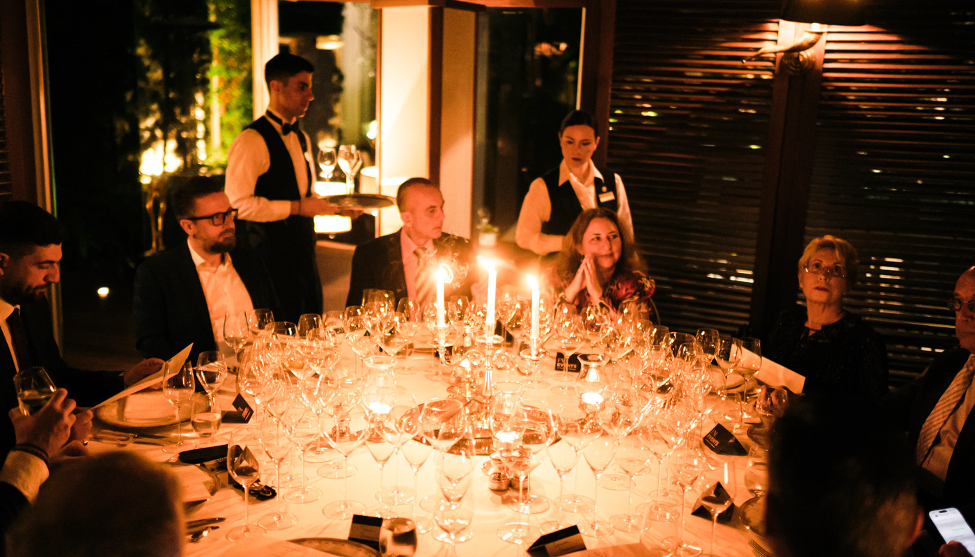 the iconic 4.0 | The Food & Leisure Guide