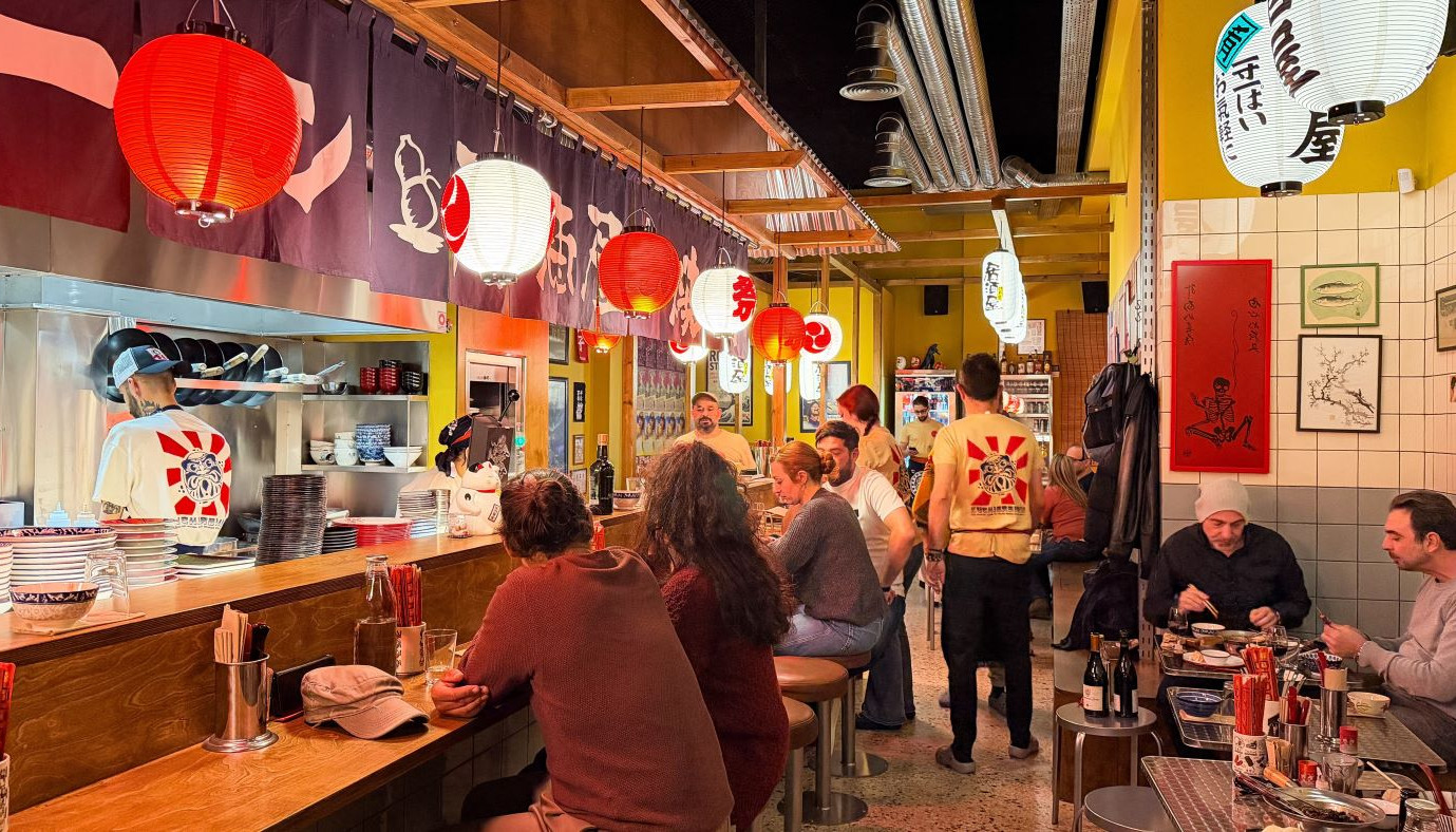 KUCHISABISHII: ΕΝΑ ΖΩΗΡΟ YOKOCHO ΓΕΥΣΗΣ ΣΤΟ ΚΕΝΤΡΟ ΤΗΣ ΠΡΩΤΕΥΟΥΣΑΣ | Νέα