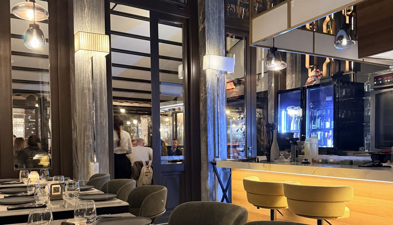 NONNAS, ΕΝΑ ΕΝΔΙΑΦΕΡΟΝ BISTRO ΣΤΗΝ ΠΛΑΚΑ ΑΠΟ ΤΟΝ ΗΛΙΑ ΚΙΑΖΟΛΙ | Κριτικές Εστιατορίων