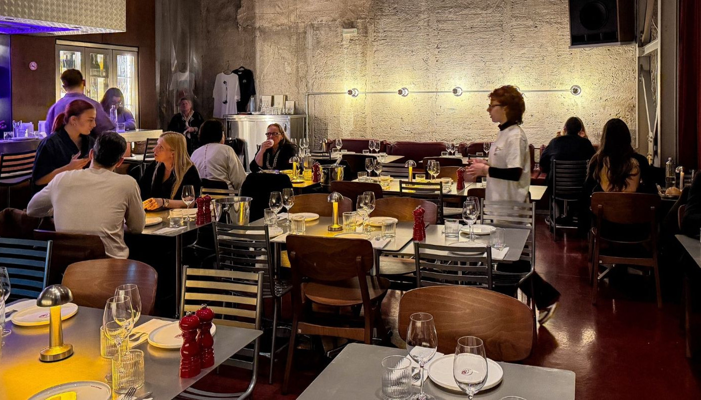 ΒΟΥΛΚΑΝΙΖΑΤΕΡ: ΝΕΑ ΠΟΡΕΙΑ ΣΤΗ ΓΕΥΣΤΙΚΗ ΤΟΥ ΔΙΑΔΡΟΜΗ ΜΕ ΤΟΝ ΠΑΥΛΟ ΚΥΡΙΑΚΗ ΣΤΟ ΤΙΜΟΝΙ | Νέα